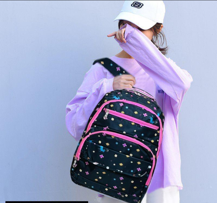 Girl's Nylon Casual Backpack
School bag t4trendz