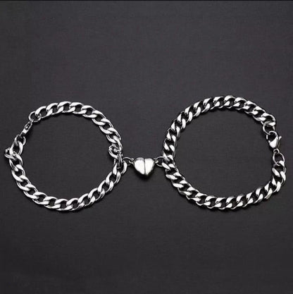 Magnetic heart design couple's bracelet t4trendz